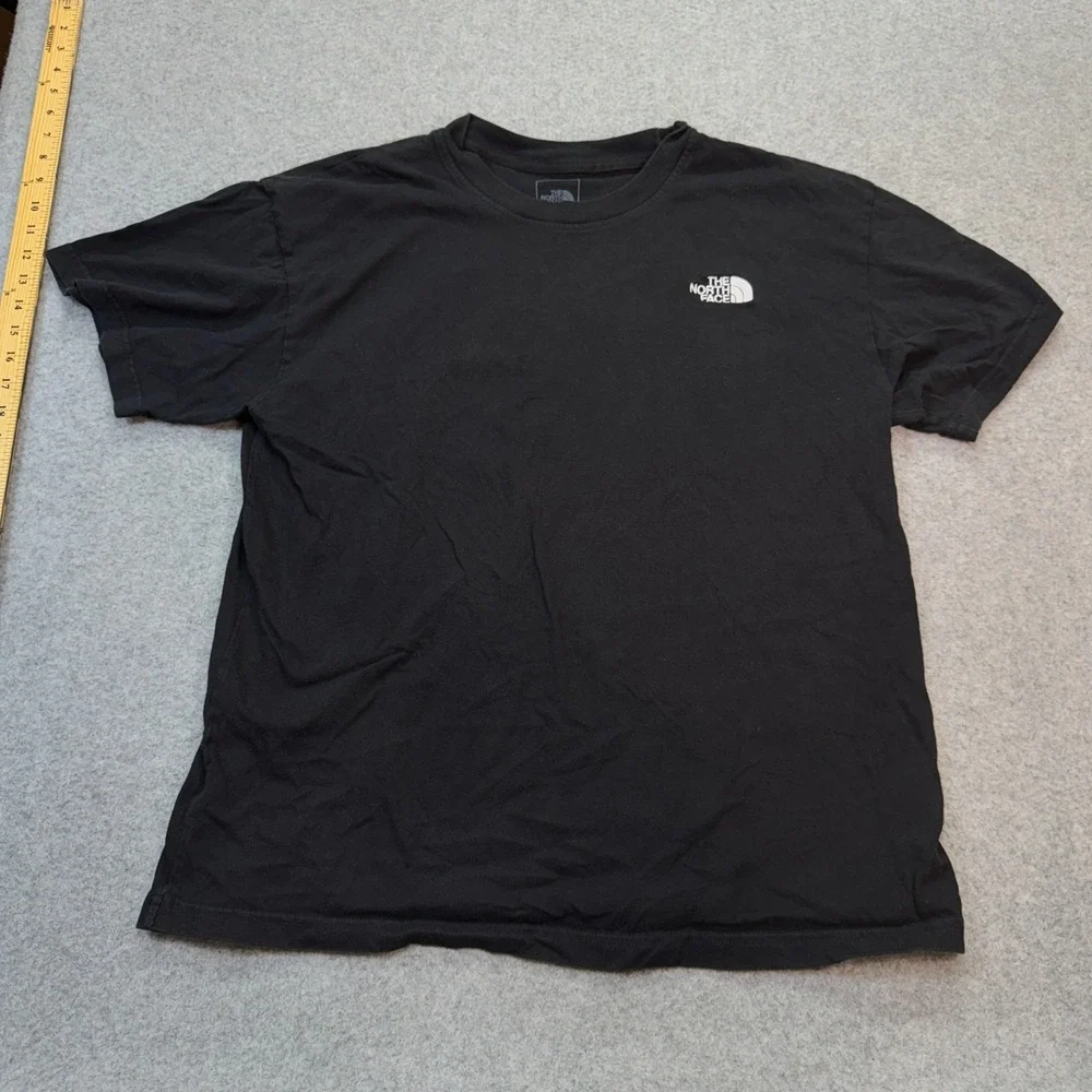 The North Face Men T-Shirt Embroidered Logo Black Cotton Large Classic Fit‎